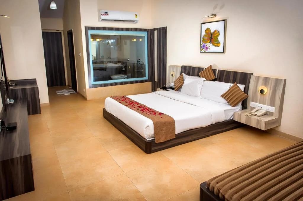Hotels in Matheran with Bathtub