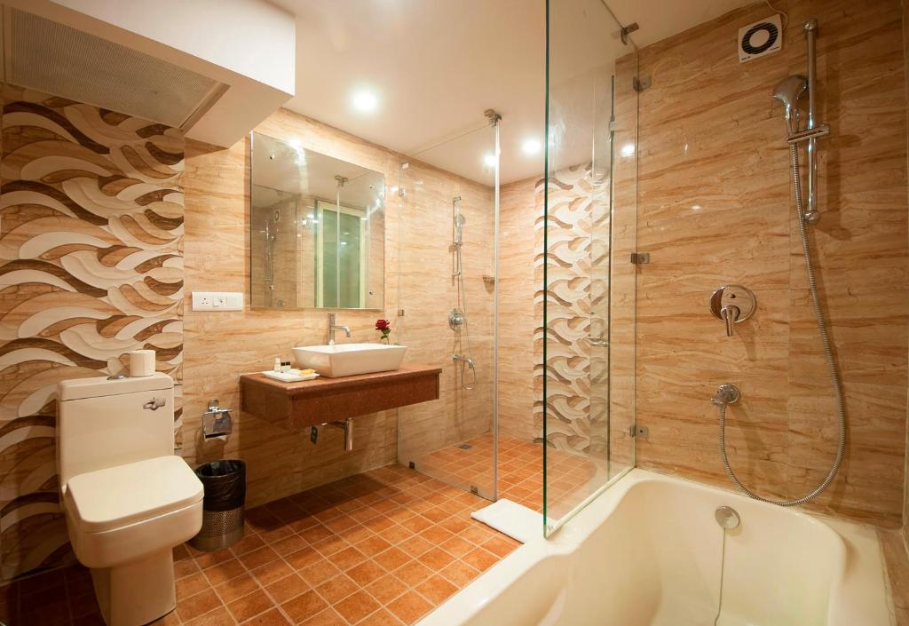 Bathtub Airport Hotel Ramhan Palace Mahipalpur Bathtub Airport Hotel Ramhan Palace Mahipalpur