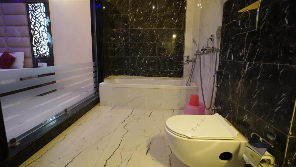 Bathtub Aqua Blue Resort Private Limited Mandarmani Bathtub Aqua Blue Resort Private Limited Mandarmani