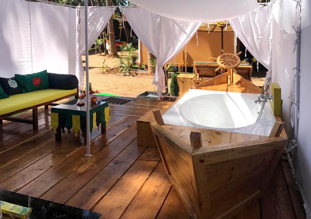 Bathtub Art Resort Goa Bathtub Art Resort Goa