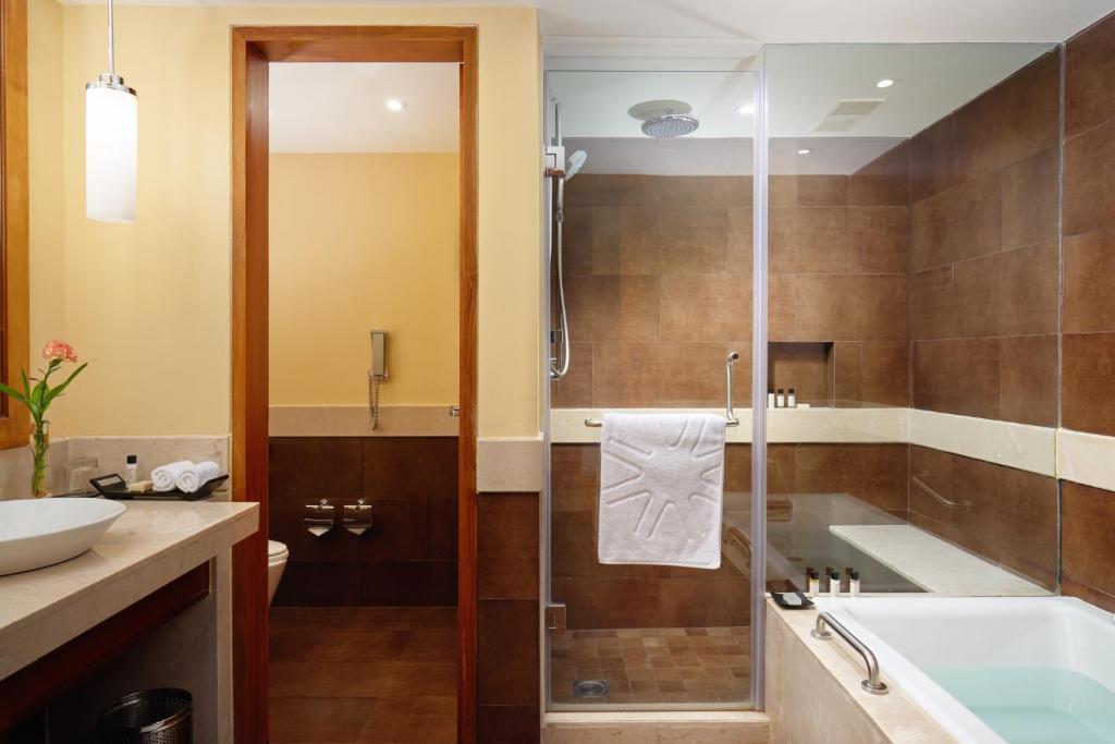 Bathtub Hotel Vivanta Coimbatore Bathtub Hotel Vivanta Coimbatore