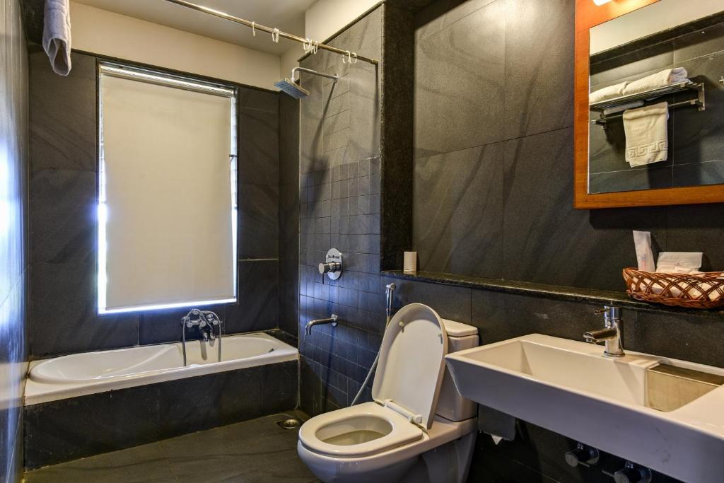 Bathtub Regenta Resort Soma Vine Village Nashik Bathtub Regenta Resort Soma Vine Village Nashik