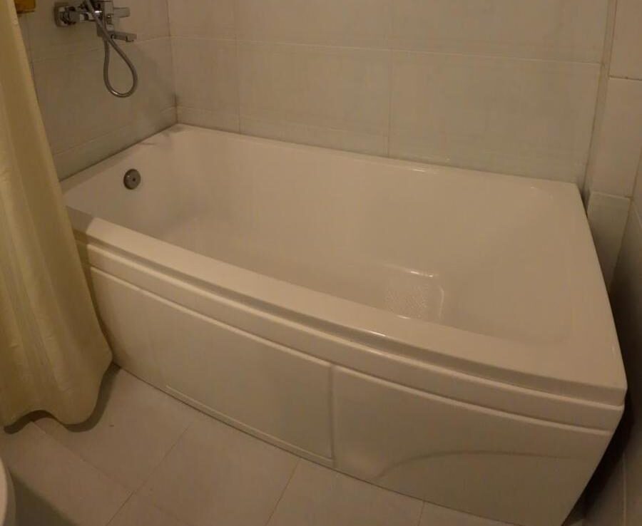 Bathtub Room Crescent Resort, Darjeeling Bathtub Room Crescent Resort, Darjeeling