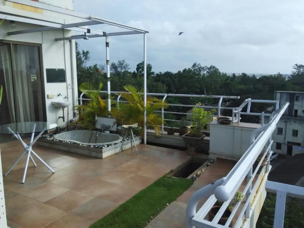 Bathtub Room Garden Homes 1& 6 Kolhapur Bathtub Room Garden Homes 1& 6 Kolhapur