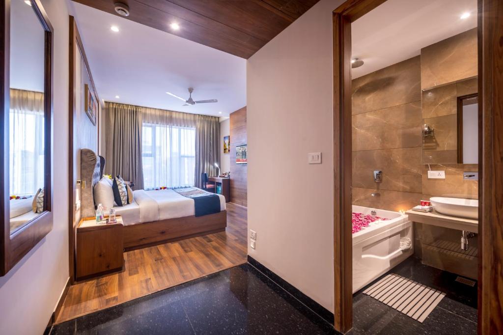 Bathtub Room Lords Inn Chandigarh Zirakpur Bathtub Room Lords Inn Chandigarh Zirakpur