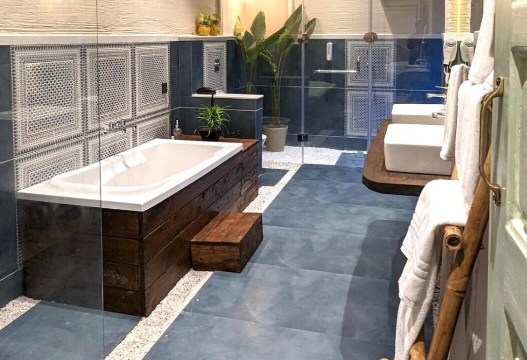Cape House Amritsar with Bathtub Cape House Amritsar with Bathtub