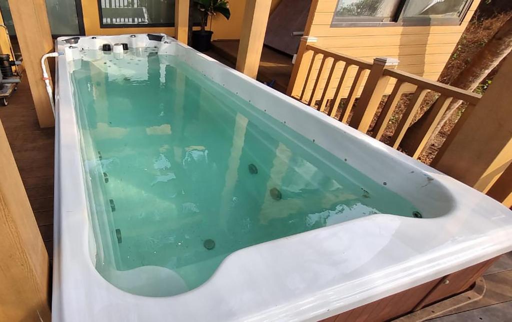 Cola Goa Beach Resort Goa with Spa Jacuzzi Cola Goa Beach Resort Goa with Spa Jacuzzi