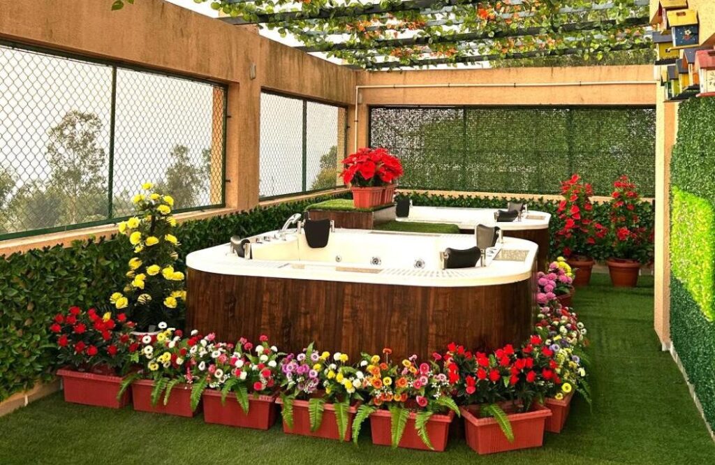 Coral Villa Panchgani with Jacuzzi Coral Villa Panchgani with Jacuzzi