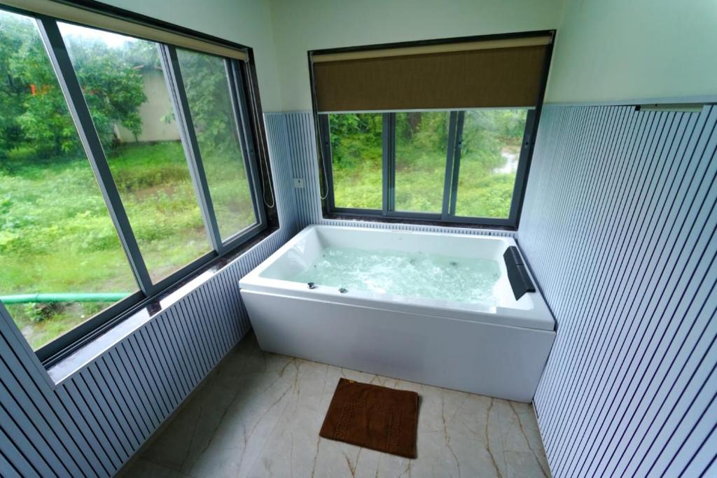 Hot Tub Room Teak Resort Karjat Hot Tub Room Teak Resort Karjat