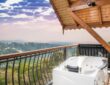Hotel with Private Jacuzzi in Room Echor Mandara TreeVilla Dharamshala