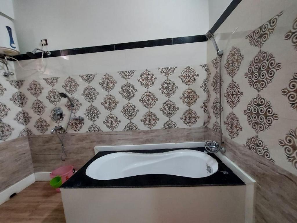 ICONIC Hotel Digha with Bathtub in Room ICONIC Hotel Digha with Bathtub in Room