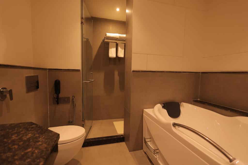 Jacuzzi Room Pride Elite Haridwar Near Haridwār Railway Station Jacuzzi Room Pride Elite Haridwar Near Haridwār Railway Station