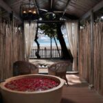 Hotels with Bathtub in Goa Larisa Beach Resort North Goa with Romantic Bathtub in Room