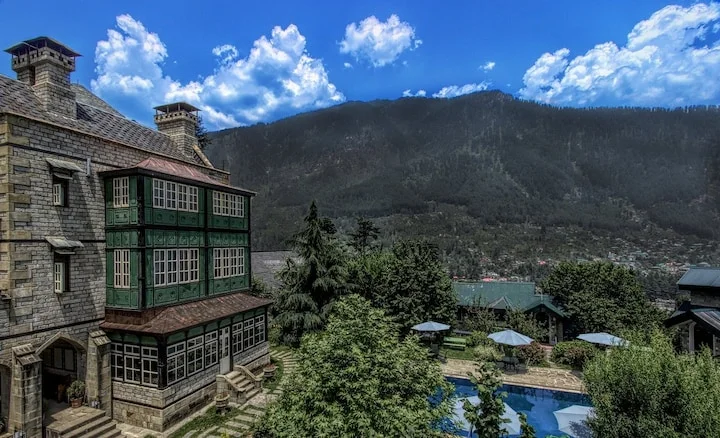 The Himalayan - Hotel with Bathtub in Manali