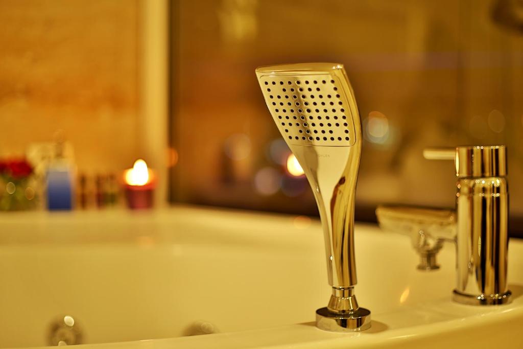 Olive Downtown Kochi with Jacuzzi in Room Olive Downtown Kochi with Jacuzzi in Room