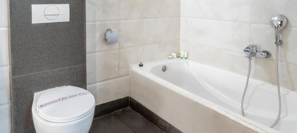 Pushpak Resort Shirdi with Bathtub Pushpak Resort Shirdi with Bathtub