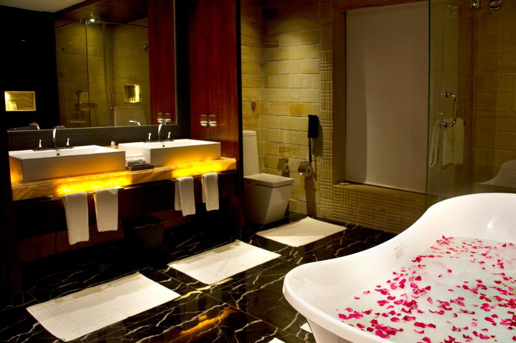 Romantic Bathtub Della Resorts Lonavala Romantic Bathtub Della Resorts Lonavala
