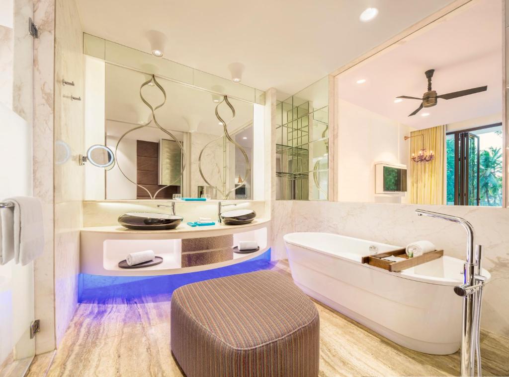 Spabath Room Resort W Goa Spabath Room Resort W Goa
