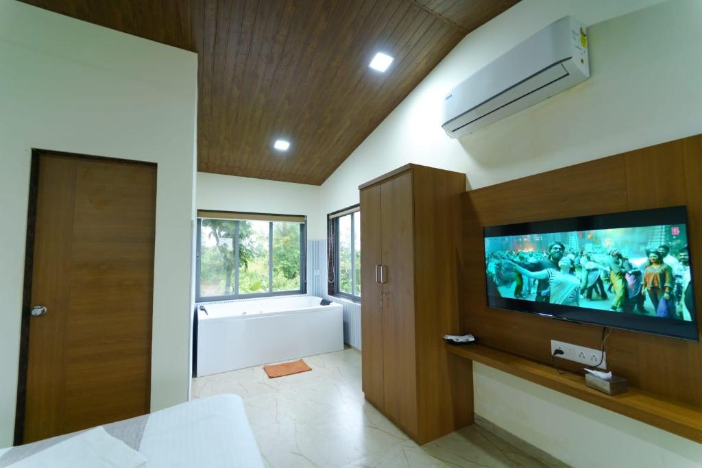 Teak Resort Karjat with Jacuzzi in Room Teak Resort Karjat with Jacuzzi in Room