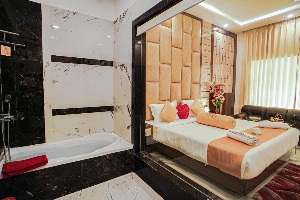 THE RATH INNS Mandarmani with Bathtub
